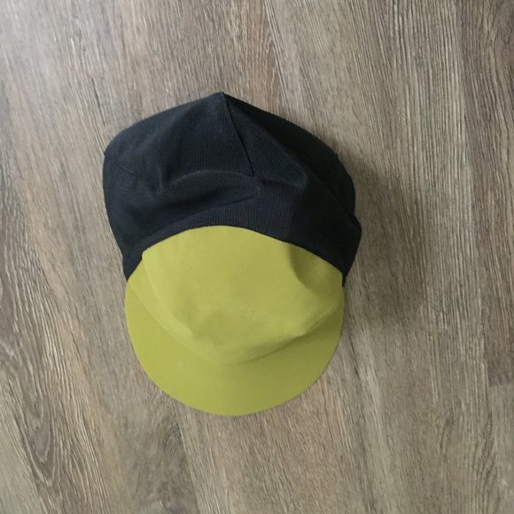 Arc'teryx Escapa Cap in Cholla - Picture 3 of 13